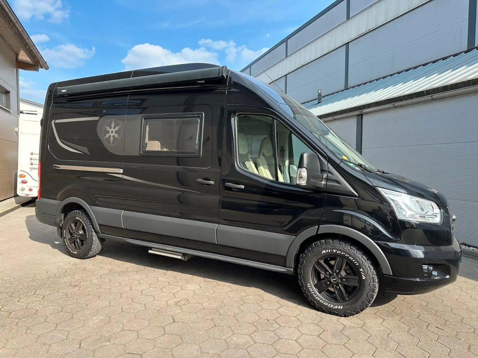 KARMANN Dexter 560 4x4 Allrad